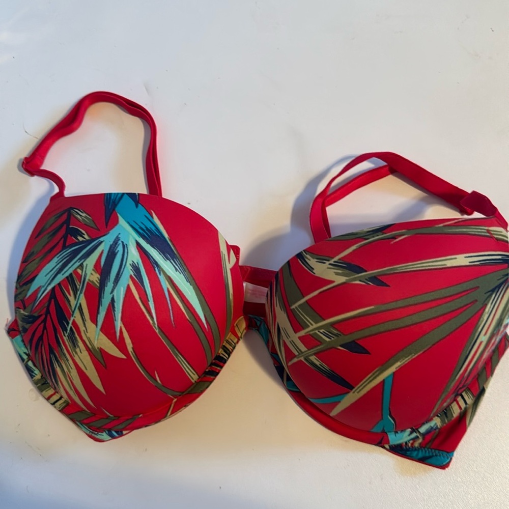 Pink brand padded bra size 36D